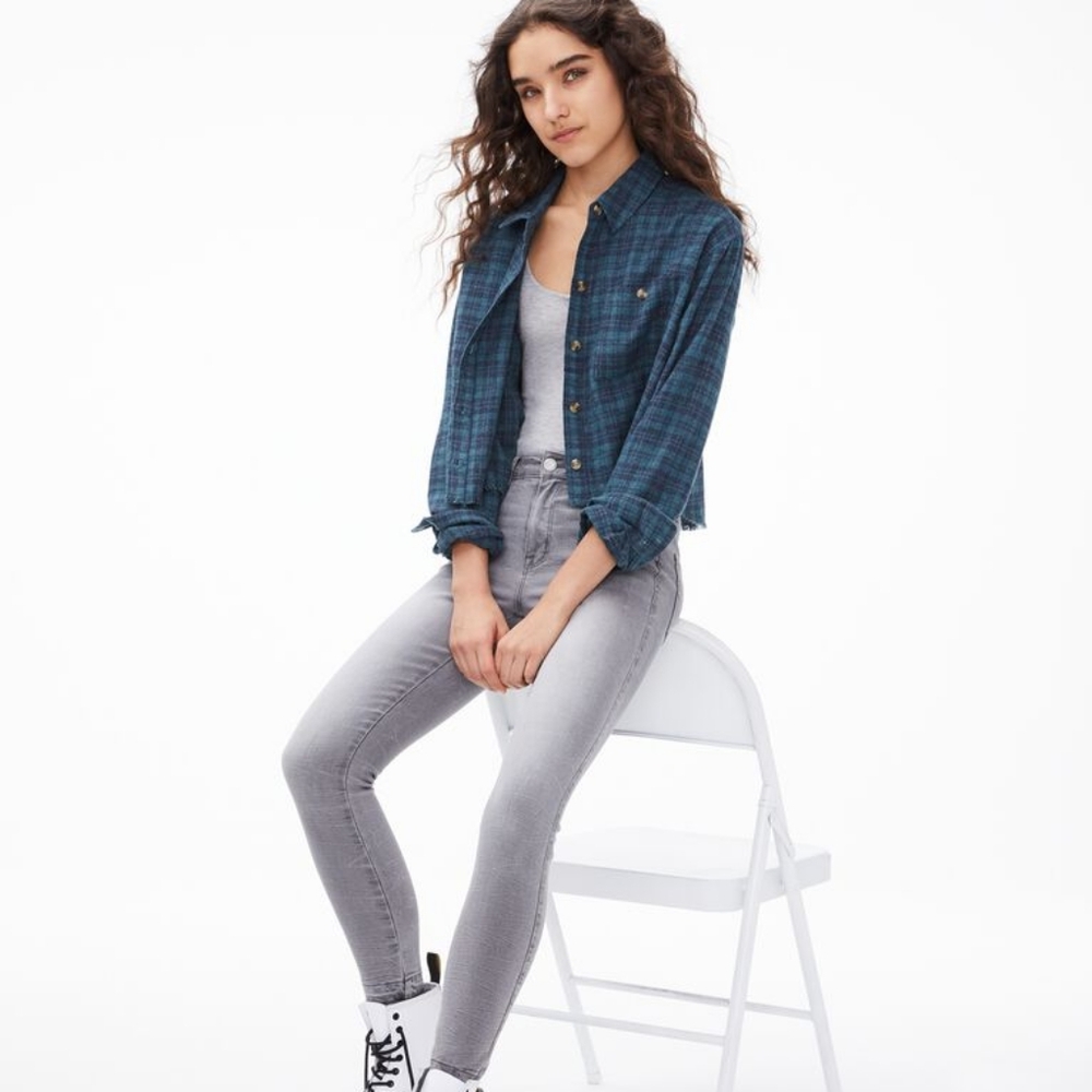 Aeropostale Plaid Cropped Button-Down Shirt